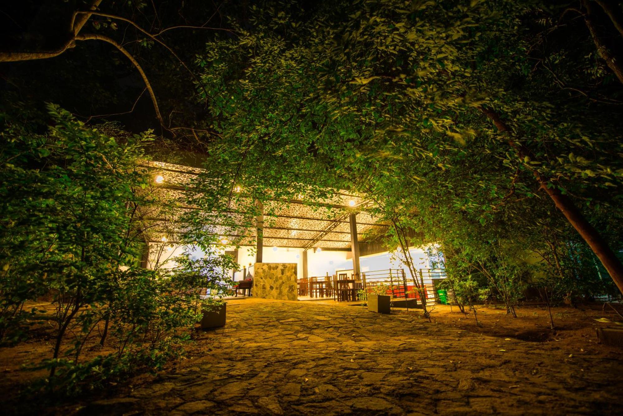 C B S Resort Udawalawe Kültér fotó