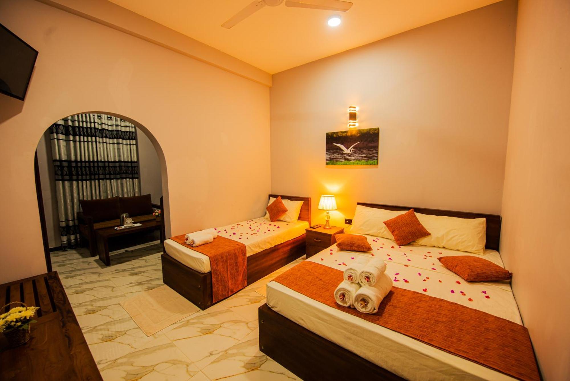 C B S Resort Udawalawe Kültér fotó